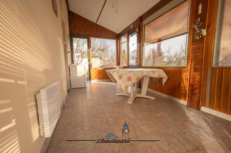 Pavillon - 130 m² - 6 pièces