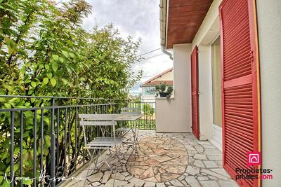 Maison - 91 m² - 4 pièces