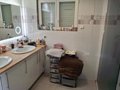 Maison traditionnelle - 108 m² - 5 pièces