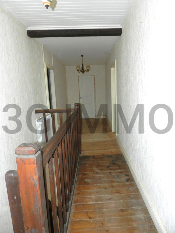 Maison - 162 m² - 8 pièces