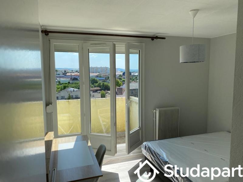 Chambre - 12 m² - 1 pièce