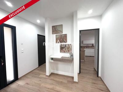 Maison - 180 m² - 5 pièces