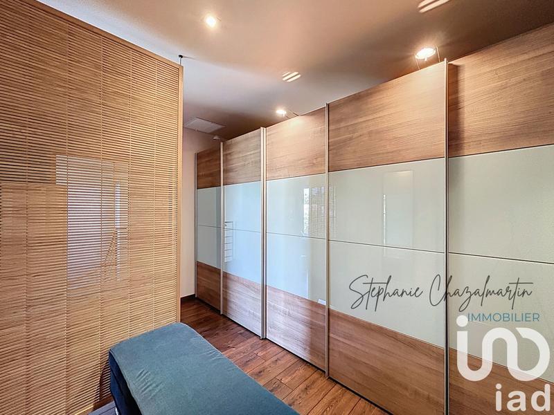 Maison - 205 m² - 6 pièces