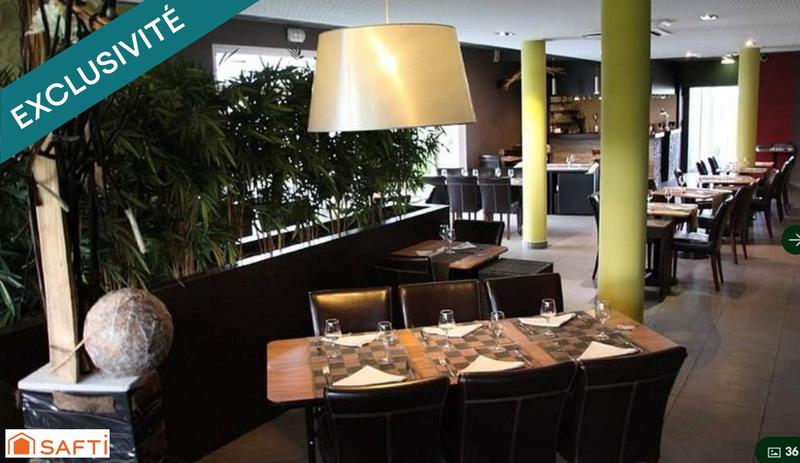 Local commercial - 1 417 m² - 33 pièces