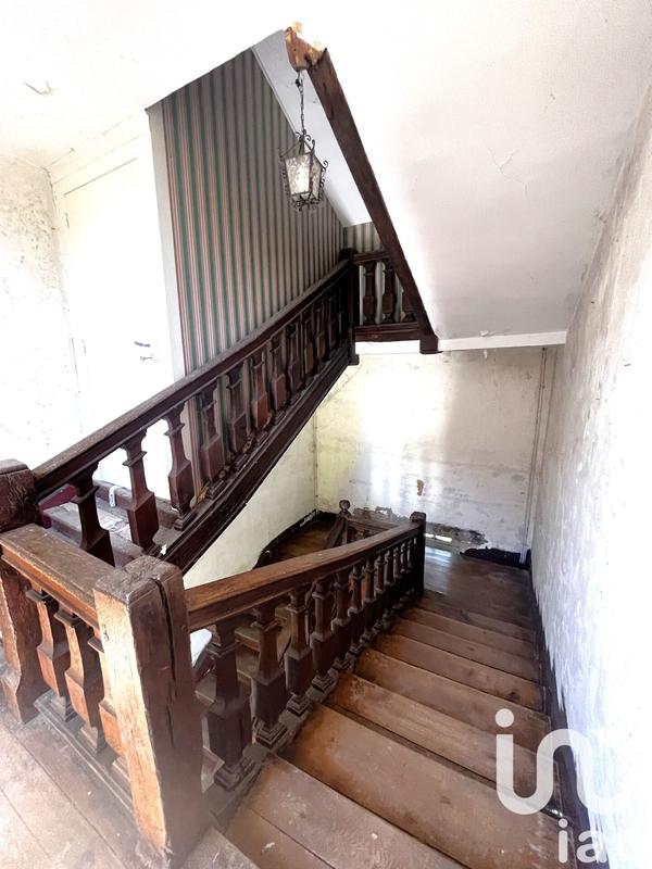 Maison - 208 m² - 8 pièces