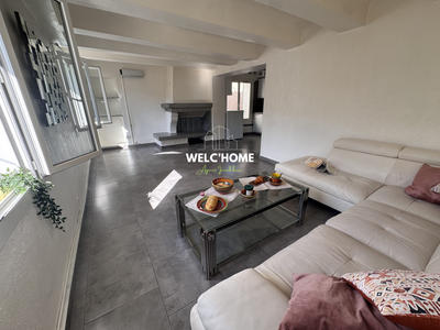 Maison - 98 m² - 5 pièces