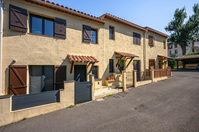 Maison - 76 m² - 4 pièces