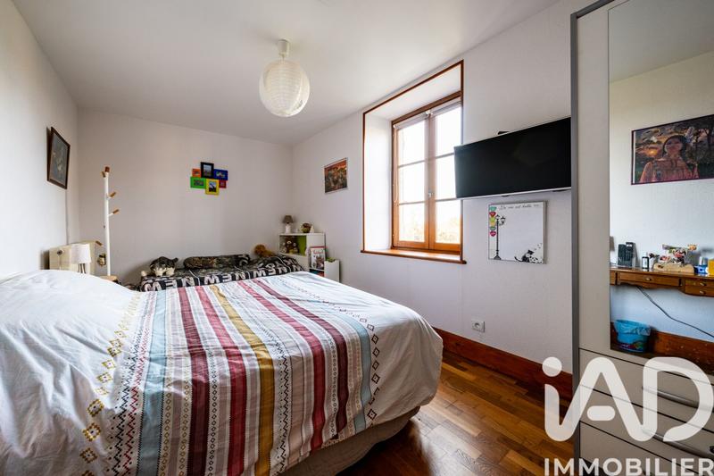 Maison - 265 m² - 9 pièces