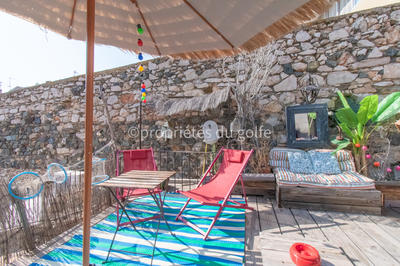 Appartement - 256 m² - 5 pièces