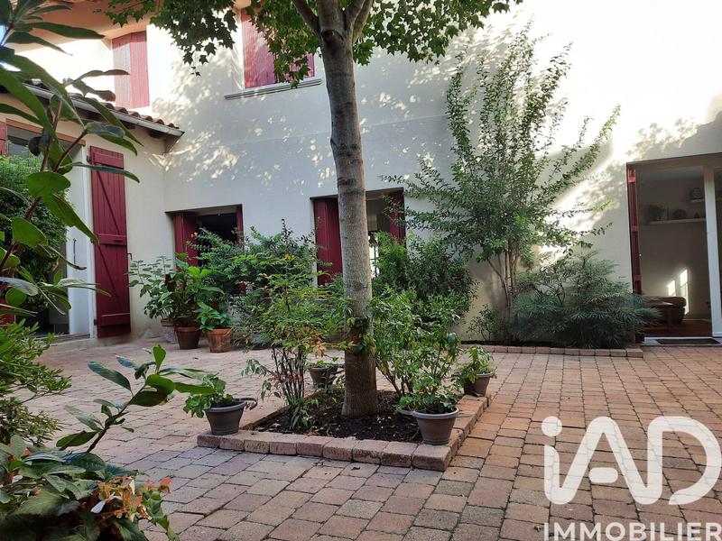 Maison - 150 m² - 5 pièces