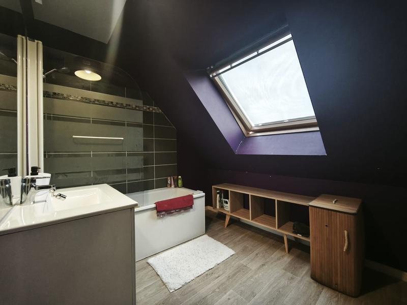 Maison - 80 m² - 4 pièces