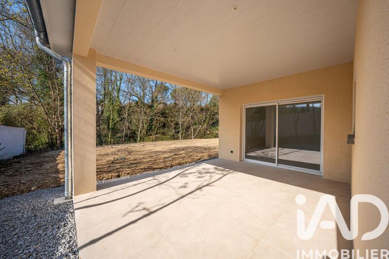 Maison - 91 m² - 4 pièces