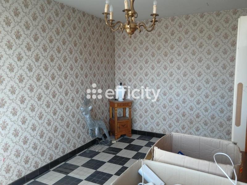 Bureau - 2 200 m² - 7 pièces