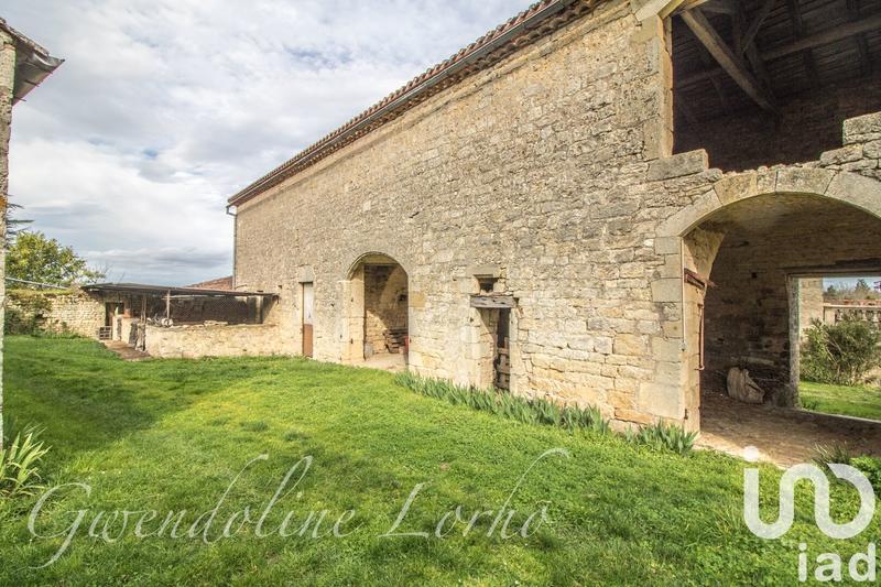 Maison - 212 m² - 8 pièces