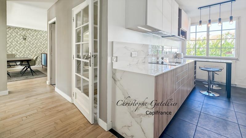 Maison - 100 m² - 5 pièces