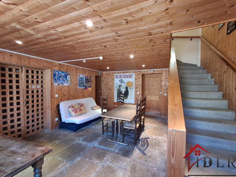 Appartement - 205 m² - 5 pièces