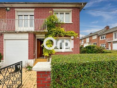 Maison - 105 m² - 5 pièces