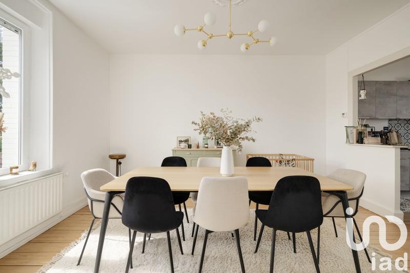 Maison - 209 m² - 7 pièces