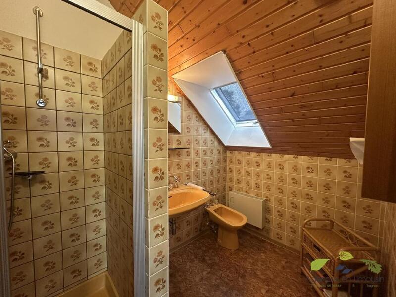 Propriété - 287 m² - 7 pièces