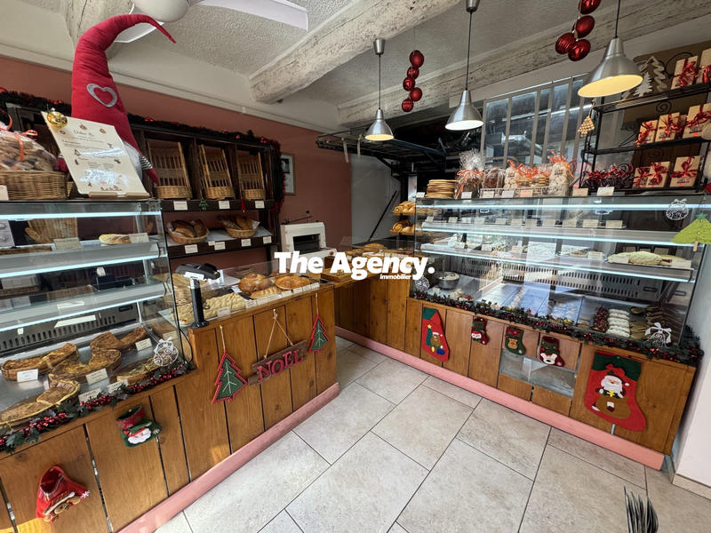 Fonds de commerce - 82 m²