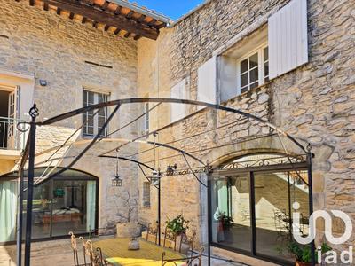 Maison de village - 320 m² - 9 pièces