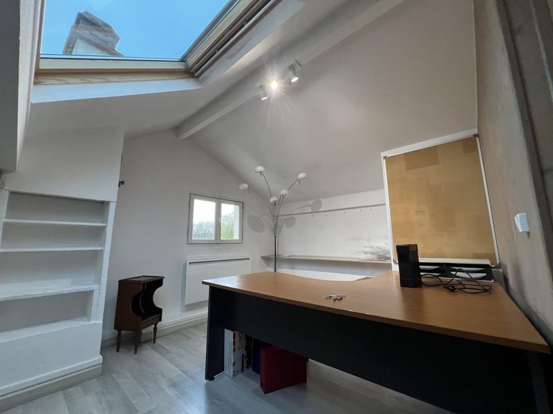 Local d'activités - 190 m²