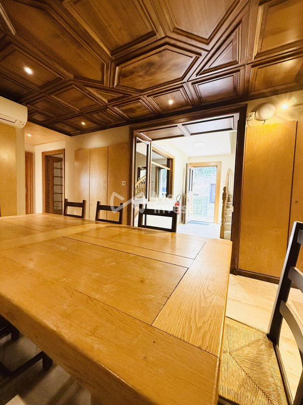 Bureau - 224 m² - 11 pièces