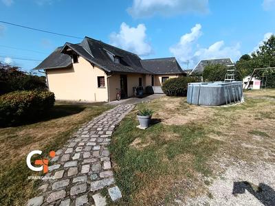 Maison - 140 m² - 7 pièces