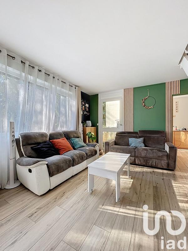 Appartement - 96 m² - 5 pièces