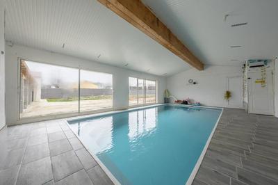 Maison - 160 m² - 7 pièces