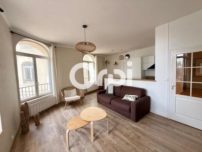 Appartement - 62 m² - 2 pièces