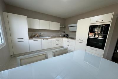 Maison - 112 m² - 4 pièces