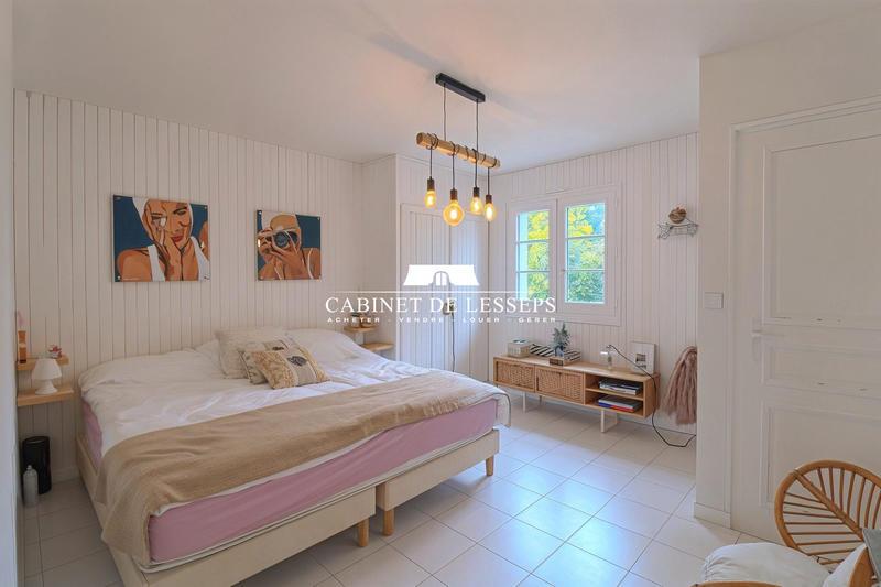 Maison - 140 m² - 6 pièces