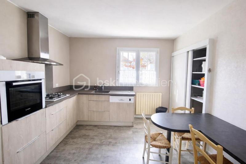 Maison - 103 m² - 5 pièces