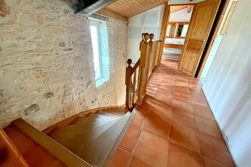 Longère - 199 m² - 7 pièces