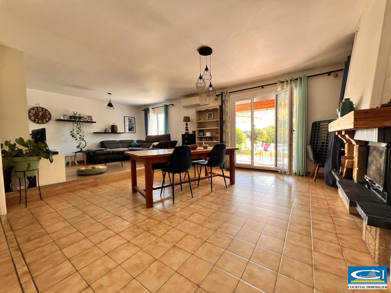 Maison - 135 m² - 5 pièces