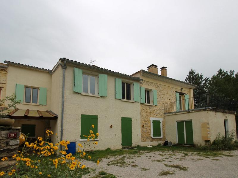 Appartement - 88 m² - 3 pièces