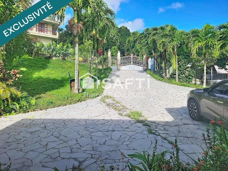 Maison - 225 m² - 7 pièces