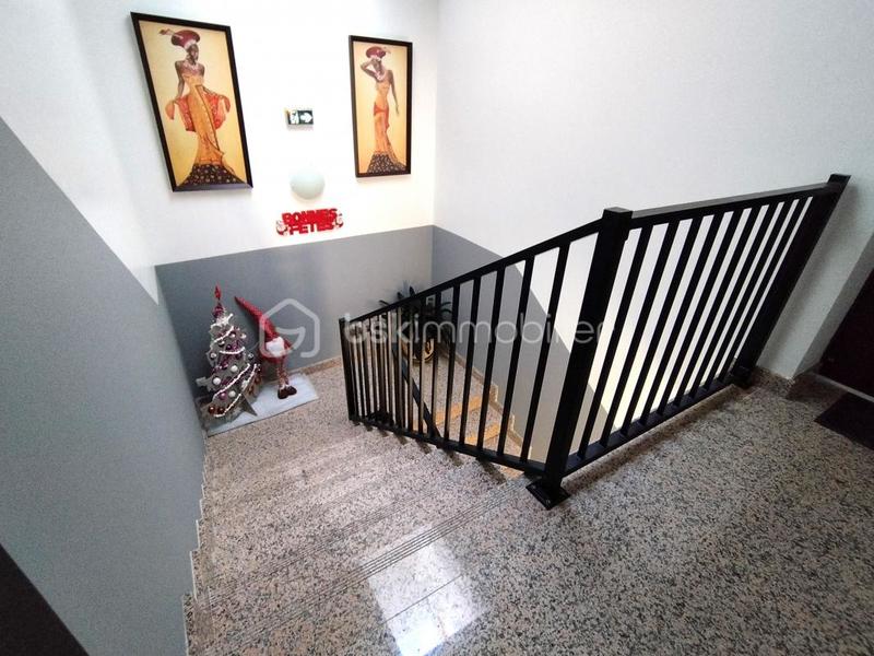 Duplex - 87 m² - 5 pièces