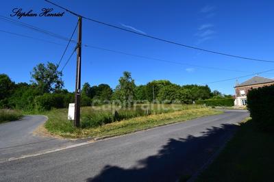 Terrain constructible - 1 370 m²
