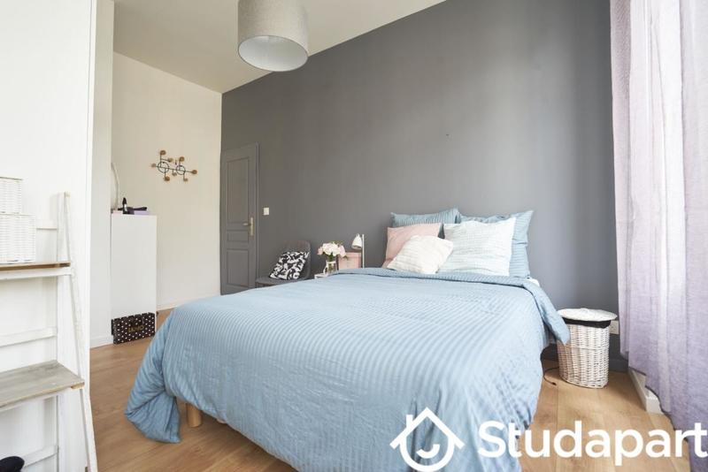 Chambre - 10 m² - 1 pièce