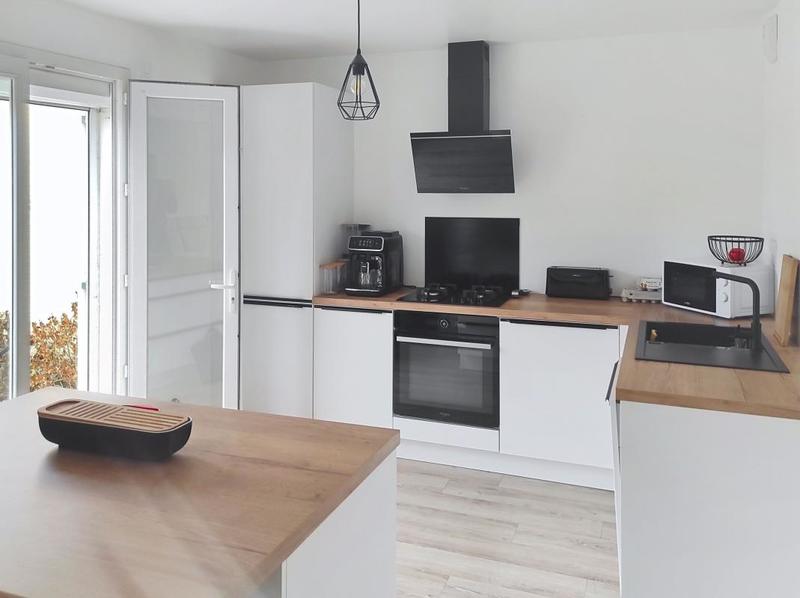 Maison - 96 m² - 4 pièces