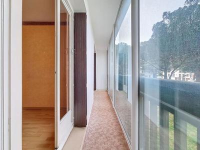 Appartement - 100 m² - 4 pièces