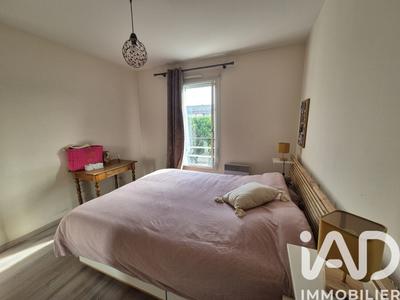 Appartement - 90 m² - 4 pièces