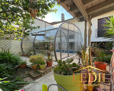 Maison de ville - 146 m² - 5 pièces