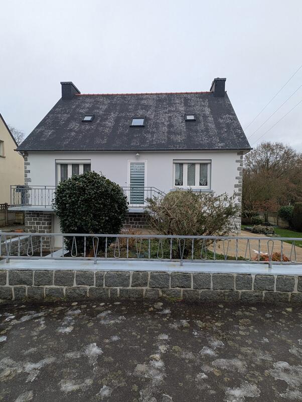 Maison - 120 m² - 8 pièces