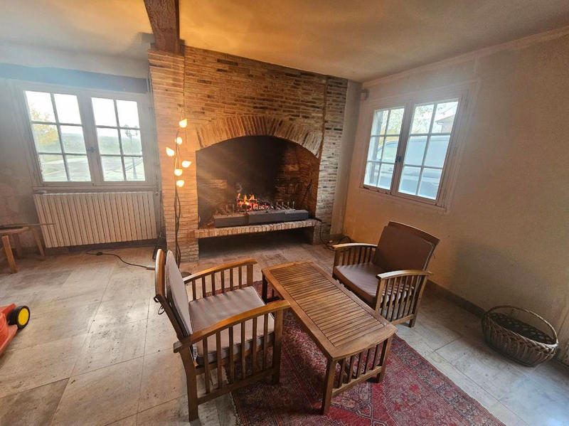 Maison - 238 m² - 6 pièces