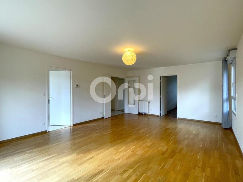 Appartement - 83 m² - 3 pièces