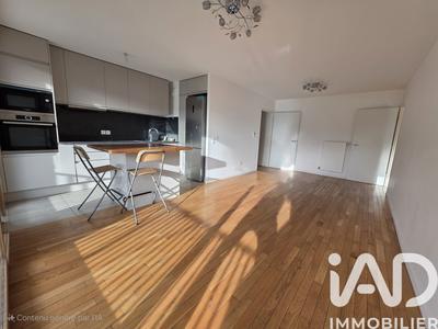 Appartement - 79 m² - 4 pièces