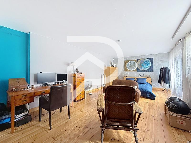 Maison - 107 m² - 5 pièces